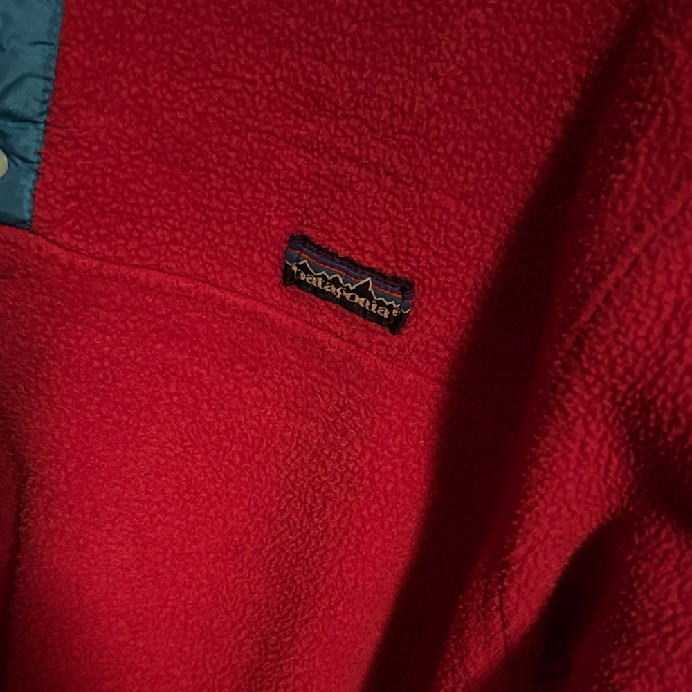 Patagonia Hot Pink Fleece with Blue Accents
